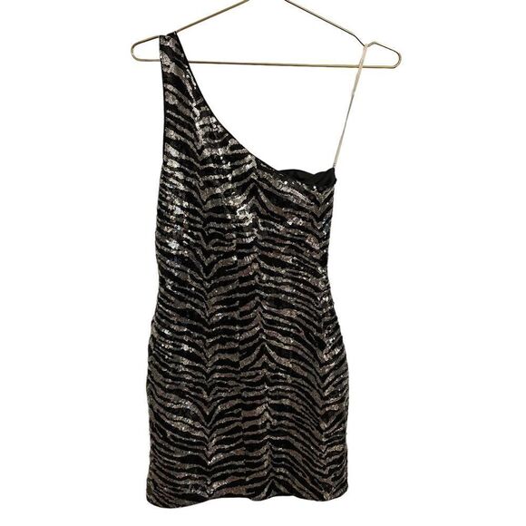 LULUS Acting Wild Sequin Animal Print One-shoulder Mini Dress in Black Size S - Picture 6 of 13